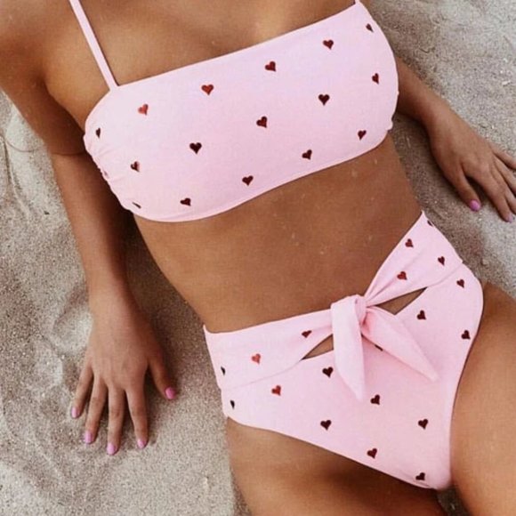 Meridress Other - UNWORN Heart Printed Tie Waist Two Pieces Swimsuit